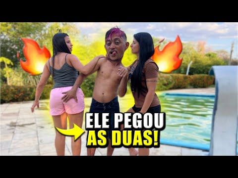 CONVIDARAM AS DUAS MORENAS PARA FAZER UMAS COISINHAS A 3