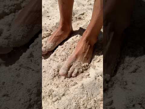 HOW TO WASH YOUR FEET?