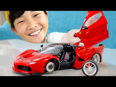 예준이의 슈퍼카 자동차 장난감 조립놀이 게임 플레이 Super Car Toy Assembly Game Play