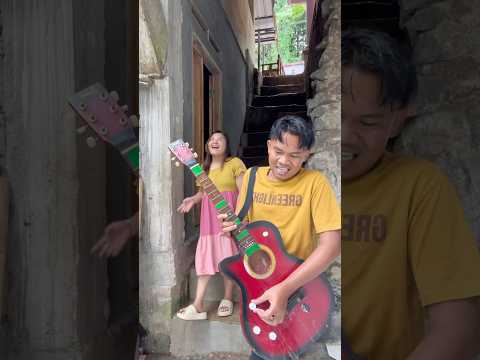 TANTEU SASKIA JOGET