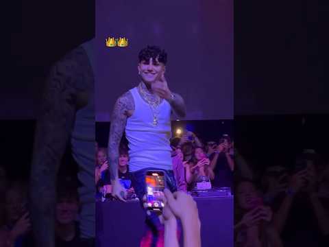 La risposta di Niky Savage agli insulti nel live a Roma