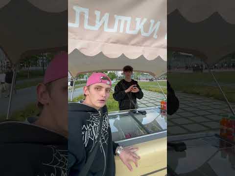 Подпишись, если любишь колбаску с сыром и хлебом.