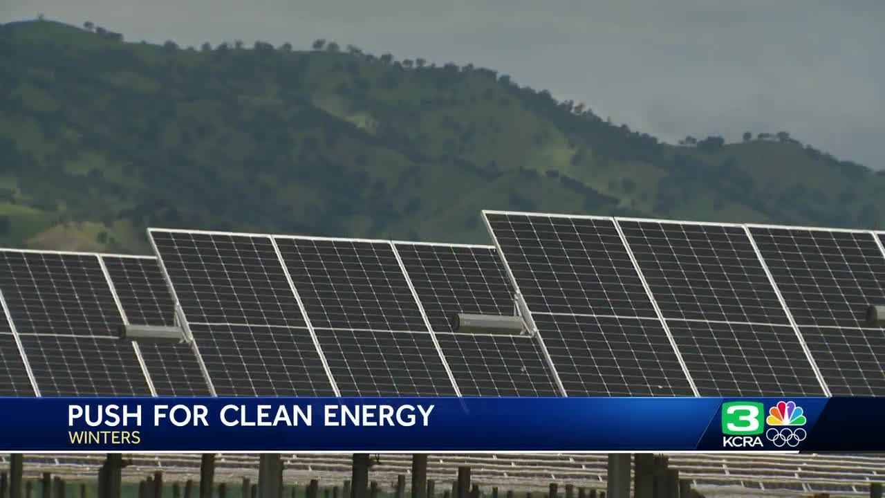 California celebrates clean energy milestone