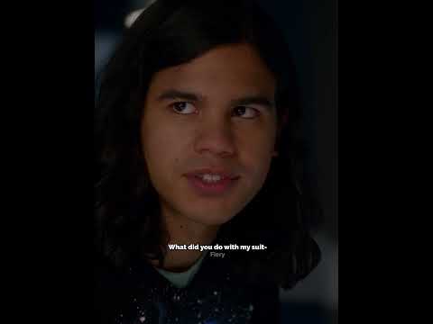 The Flash's suit gets destroyed #theflash