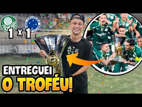 ENTREGUEI O TROFÉU DE CAMPEÃO BRASILEIRO!! Realizei meu sonho