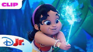 Lucia Borrows a Special Wand from Ursula! 🪄🌊 | Disney Jr.'s Ariel: The Little Mermaid | @disneyjr ​
