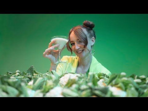 Ein Strauร Chlamydien - Mirella Precek (Musikvideo)