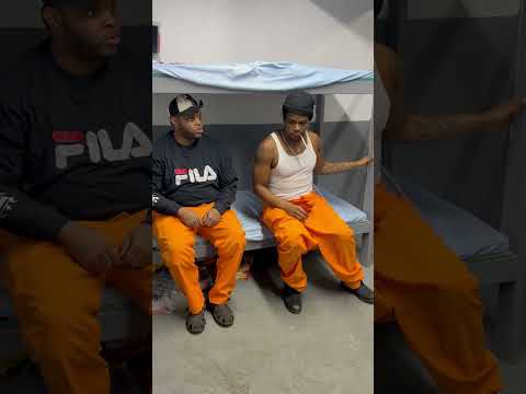 Fred steals somebody’s commissary #reko_osofunny