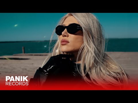 KAiiA - Losing My Mind - Official Music Video