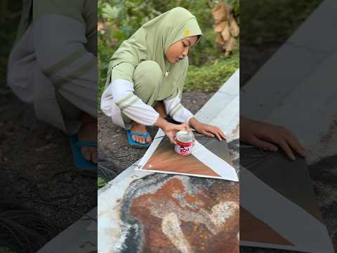 Di Kerjain Bocil Pakek Layangan Lem #layangan #dikerjain #bocil #dramabocil #lucu #komedi #lucu