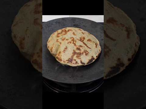 fuli fuli bajre ki roti kaise banaye तो ध्यान से देखें #shorts @NilusKitchen