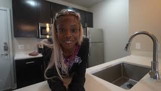 OUR NEW APARTMENT TOUR !