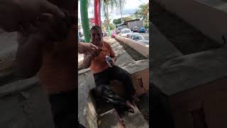 La gente ESTÁ durmiendo en la CALLE