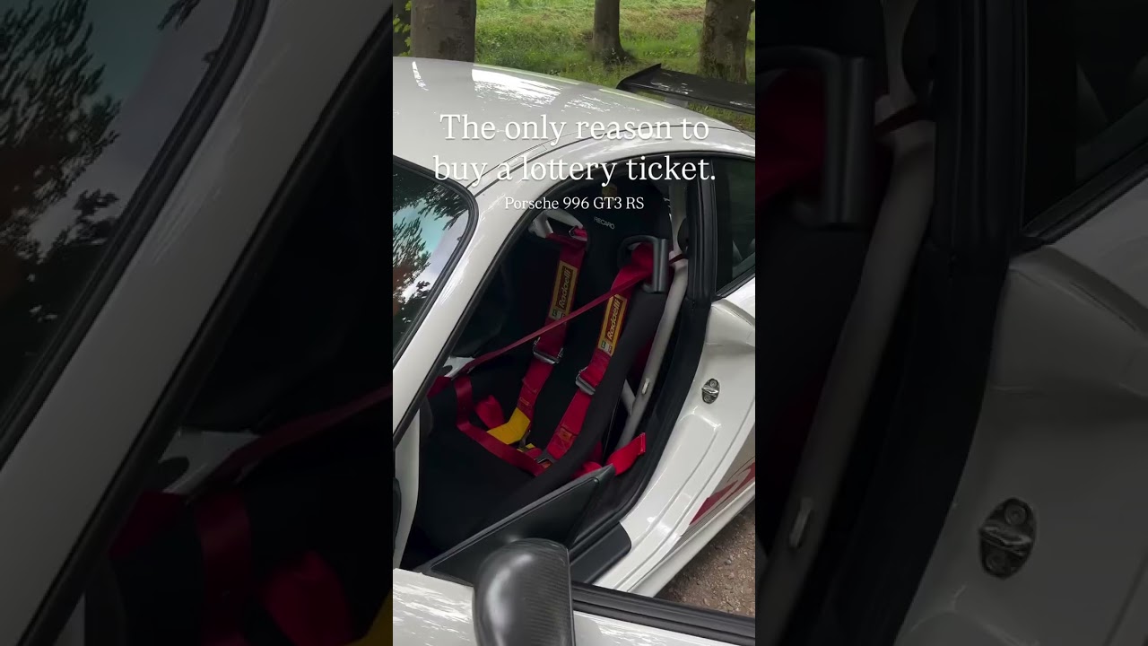 Video preview of Porsche 911 GT3 RS Clubsport (2004)