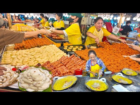 Choáng Váng Với Lễ Hội Bánh Xèo Bánh Dân Gian Đông Đảo Nhất Sài Gòn 2025 Nhiều Loại Bánh Ngon Lạ