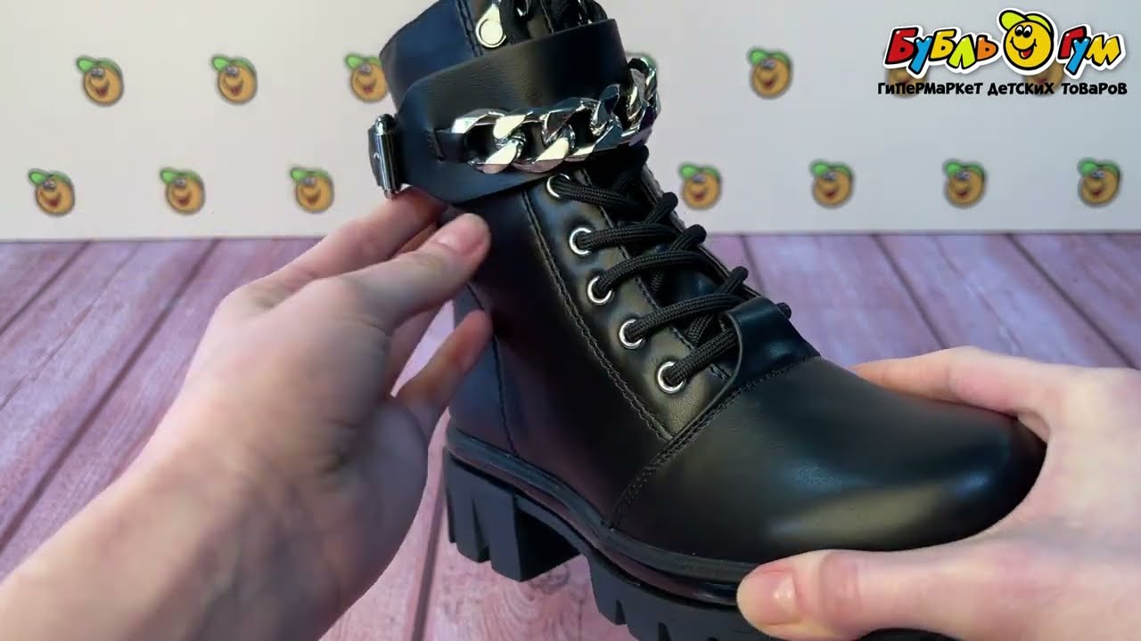 Ботинки Barbaris с массивными цепями с ремешками черные - видео Ботинки Barbaris с массивными цепями с ремешками черные - видео