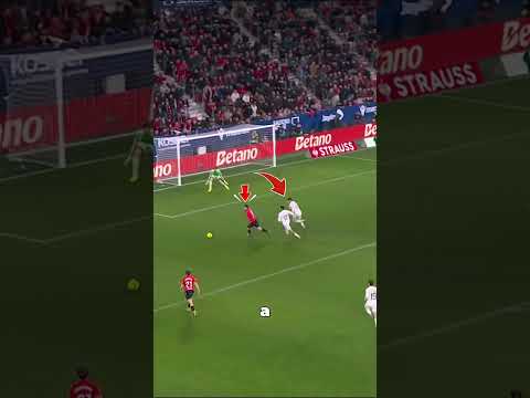 Aquí está por qué Raúl Asensio es el defensor más malo del mundo #futbol #tendencia #realmadrid #usa