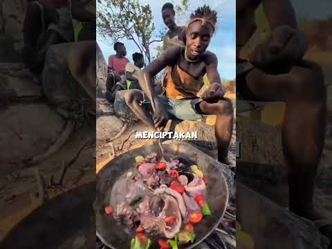 Masakannya Jorok Tapi Sehat! Makanan Tradisional Suku Ini Bikin Takjub!