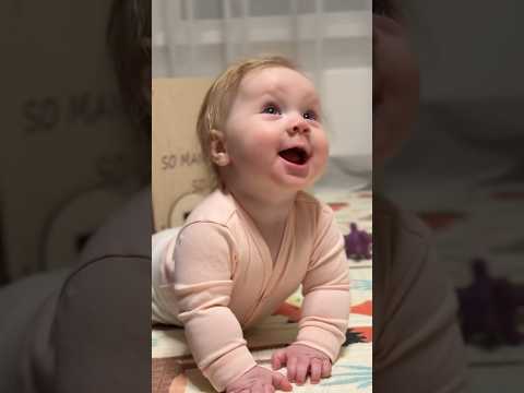 Реакция малыша на возвращение папы