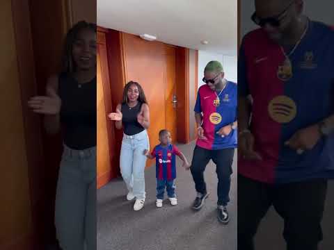 La familia de Lamine Yamal bailando 😍 #lamineyamal #fcbarcelona #lamineyamalskills