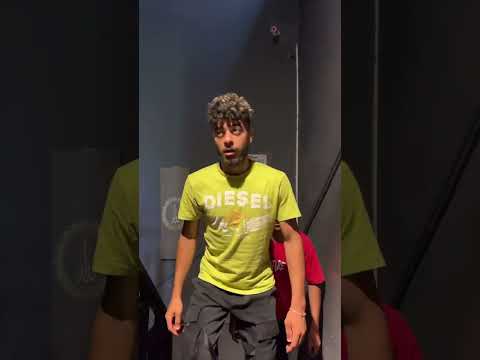في اي يا بت في ناس بتحري ورايه💔واحده بتستنجد👌بيها اسبها شوفو اي اللي حصل🔥