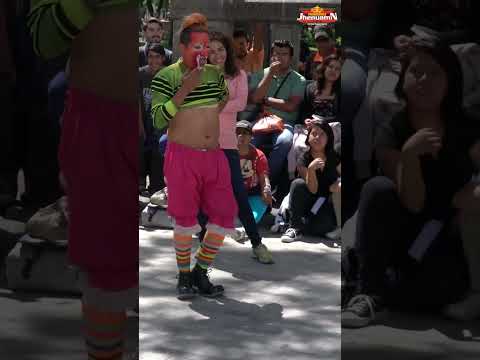 ¡Pikolin enseñando como se baila! @ProduccionesJhenuamn