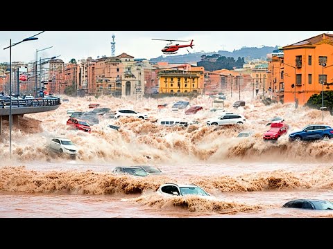 Mass Evacuation in Honduras! City washed away after Tropical Storm Sara people are trapped