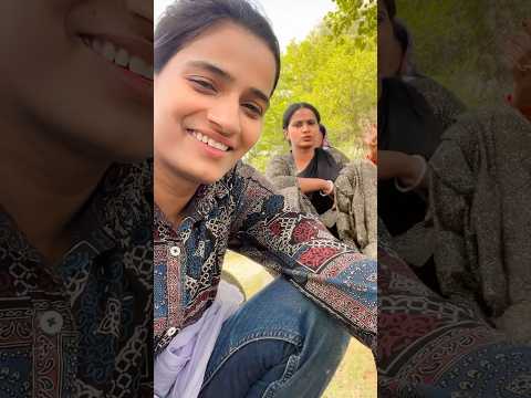 @Priyankahardwork @poojachouhanofficial47 @poojapriyankaofficial786 @priyankachouhanVlogs