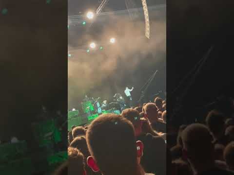 Fans prügeln sich auf dem Konzert von Kontra K! 👊🏼💥