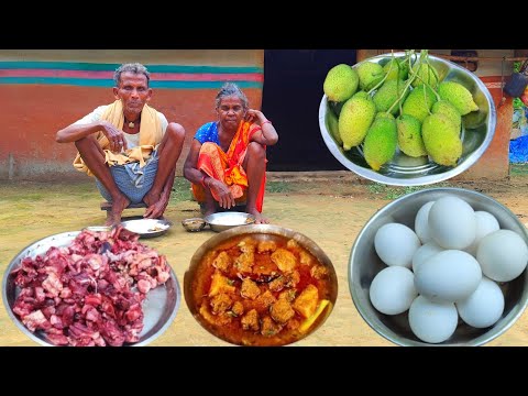 80 years old grandma how to cook CHICKEN with EGG CURRY and eating || village life cooking india