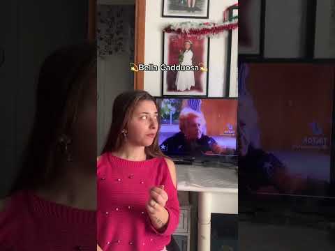 Cristina di tella are gli avanzi di Capodanno perte fyp imitazioni trashitaliano bellacadduosa