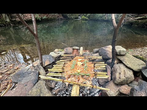 İLKEL YÖNTEMLER İLE ALABALIK PİŞİRME !! / Cooking Trout with Primitive methods