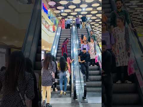ESCALATOR PRANK || girl boy prank || funny video must watch #shorts #viral #escalator @ankysworld77