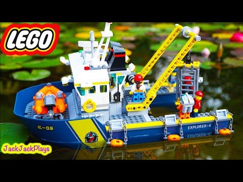 Lego City DEEP SEA Pretend Play! Toy Ships, Cops & Robbers for KIDS! | JackJackPlays