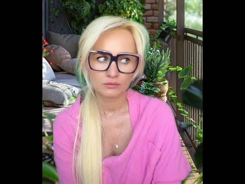 Dżaneta, dojrzewanie i wakacje.