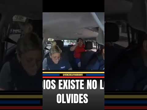 Dios bendiga a estos 2 héroes le salvan la vida a una niña 🥺🥰 #heroes #police #noticias #deportes