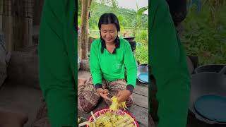 ซุปหน่อไม้ใส่ใบขิงหอมๆ