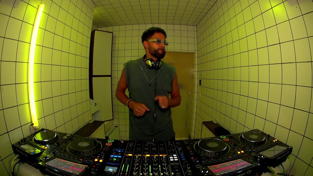 RISE – Walter Griot | HÖR – November 4 / 2025