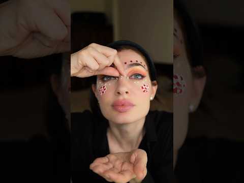 How many bindis? #india #hindi #getunready #trending