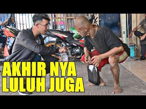 Ngasih makan orang gila, NGAMUK !!!