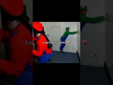 LUIGI DID NOT WANT TO GET WHIPPED 😭 #supermariobros #marioandluigi #memes #funny #game