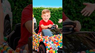 The Cereal Car Goes Through a Car Wash!