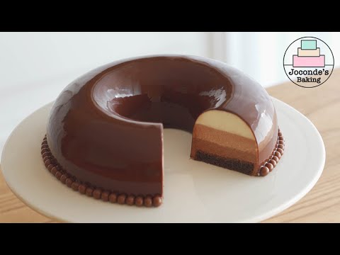 초코에 초코에 초코를 더해서 쓰리 초콜릿 무스케이크/ Chocolate on Chocolate on Chocolate Mousse cake.