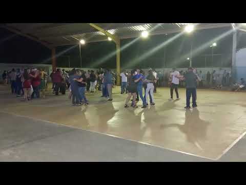 Vamos dança #passossertanejos #roça #vidanaroça #agro #minasgerais #vidareal  #mulherbonita