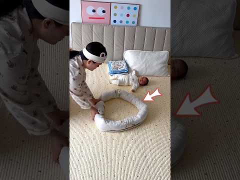 No One Expected This! Mom's Genius Baby Bed Hack