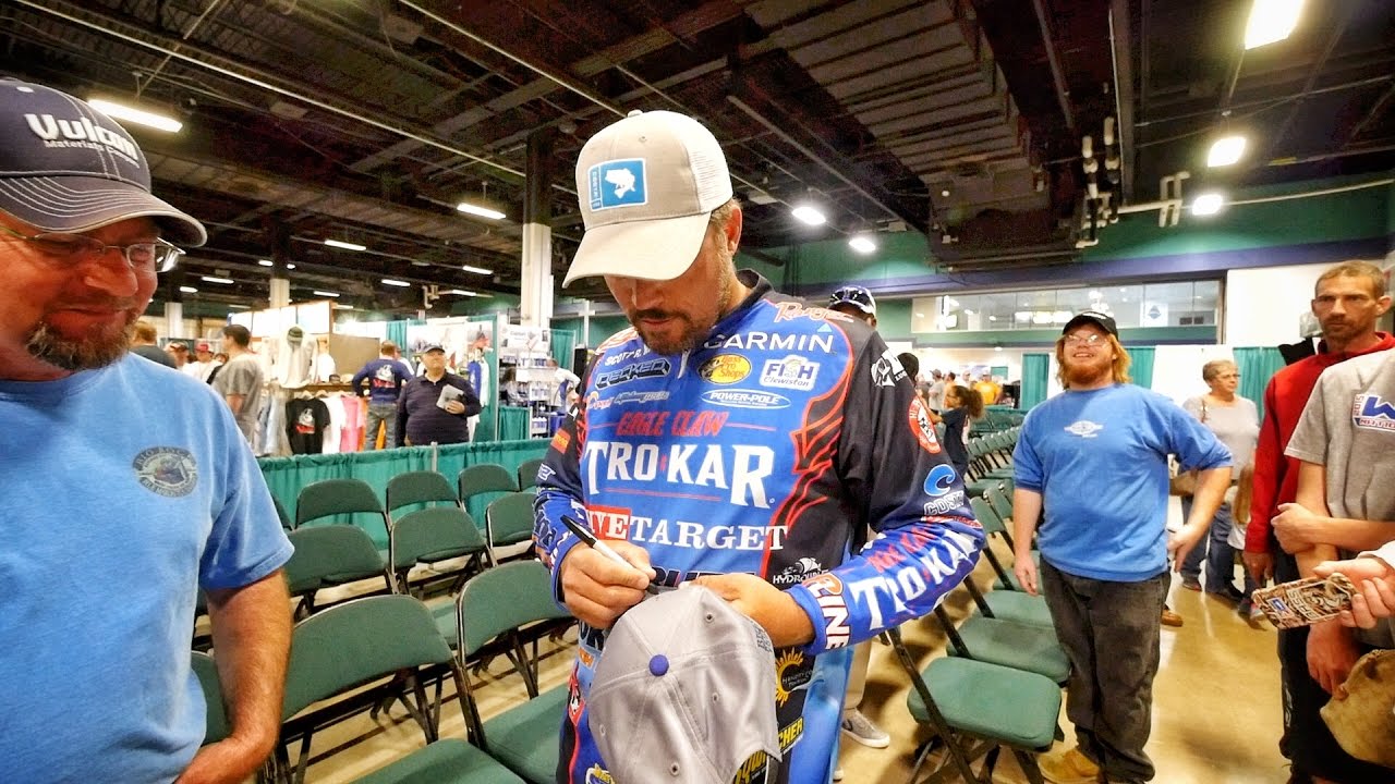 The other side of being Bass Pro - Talking Bass Fishing and Hanging with the FANS