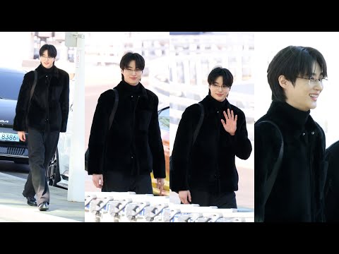 변우석 ‘팬들로 몰린 엄청난 인파’ (BYEON WOO SEOK) 출국 직캠 Departure | 인천공항 • 250224