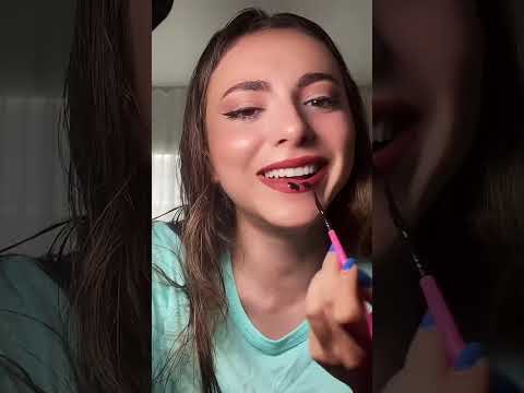 HACK DE MAKEUP CON MASCARA Y LABIAL 💄💋 Cande Copello