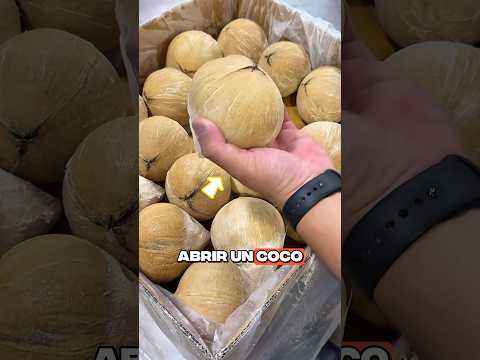 El truco más loco para abrir un coco 😨