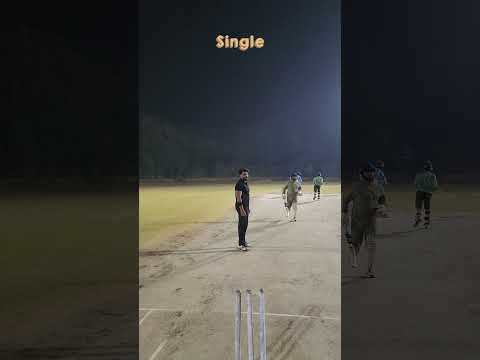 SIRF 19-20 KA FARK HAI DHONI FANS😂💀 ll #cricket #trendingshorts #viratkohli #msdhoni #viralshorts